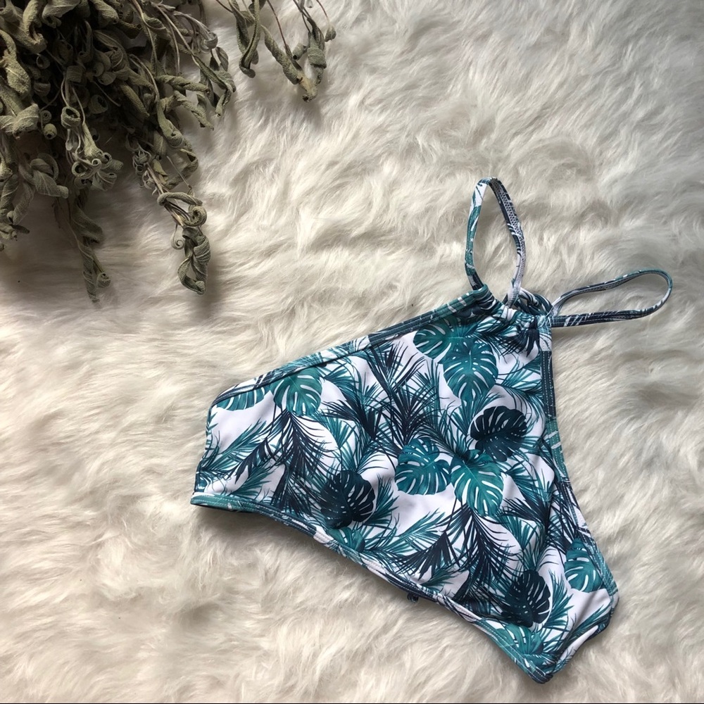 L.A. Hearts Palm Tree Print Halter Bikini Top